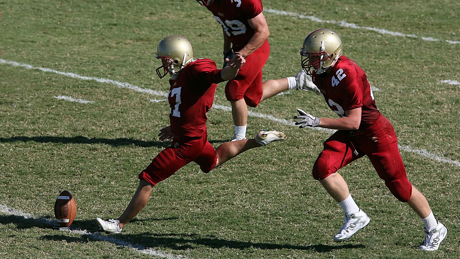 开云体育直播-参赛热潮席卷新区，轻艇马拉松受追捧，赛艇马拉松多少公里